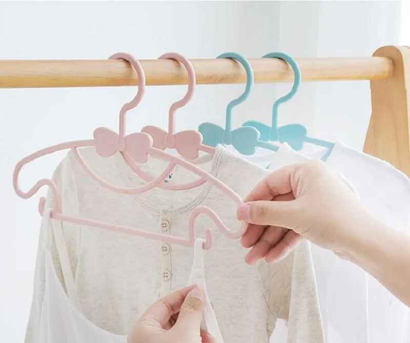Cintres bébé / enfant | Robustes et Colorés