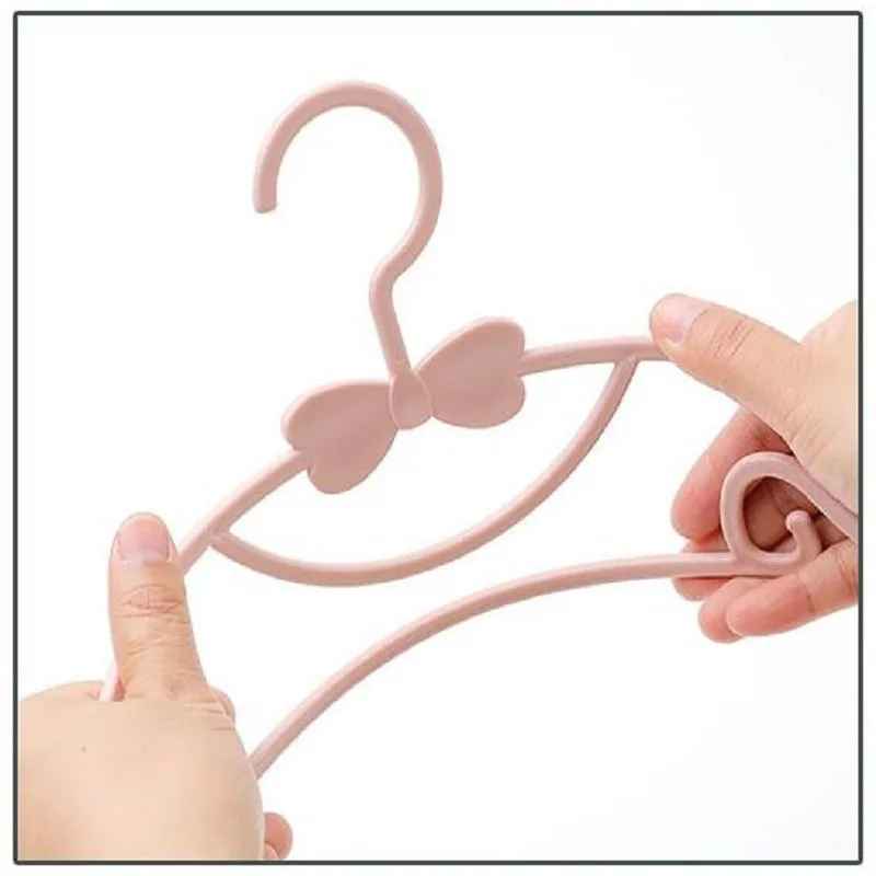 Cintres bébé / enfant | Robustes et Colorés