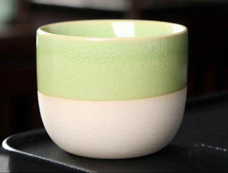 Tasses à café vert