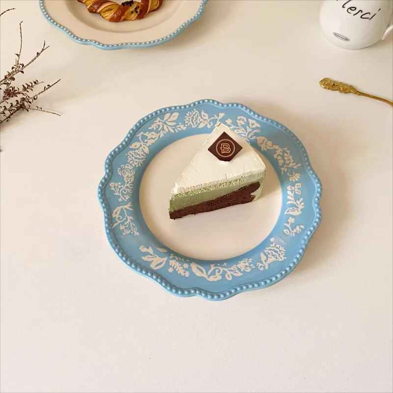 Assiette de dessert en dentelle française | Élégance