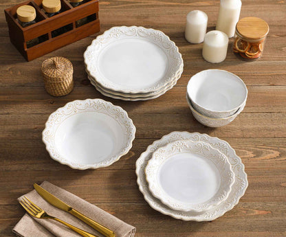 ensemble vaisselle blanc