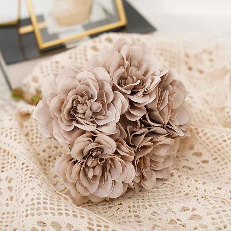 fleur pivoine gris